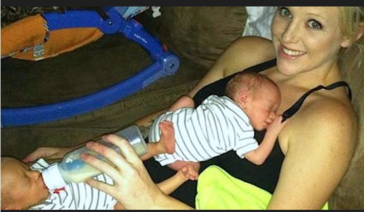 Questa mamma partorisce gemelli e quattro anni dopo nota una realtà sorprendente quando guarda i loro volti